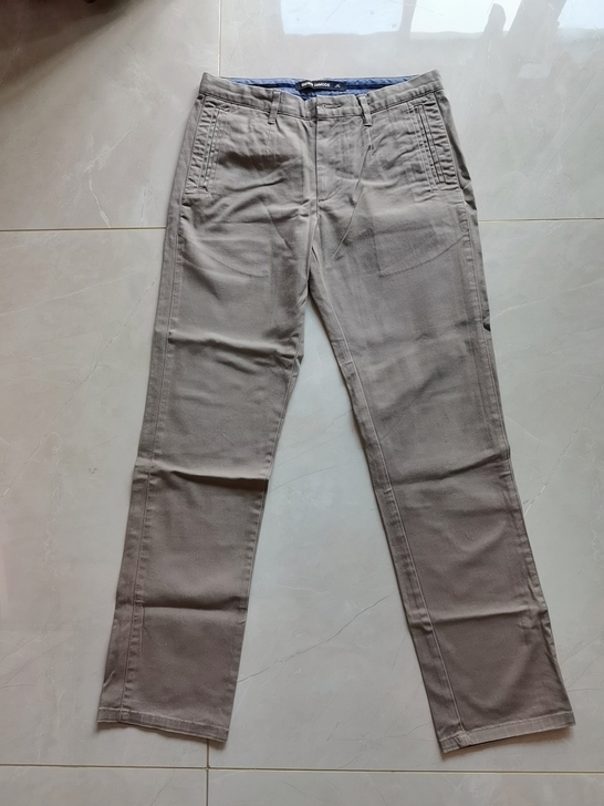 GLM男士休闲裤,99新,穿半天,裤子太多,