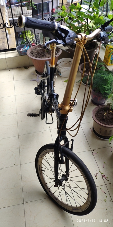 折叠自行车，禧玛诺21速，V刹。成色见图片...