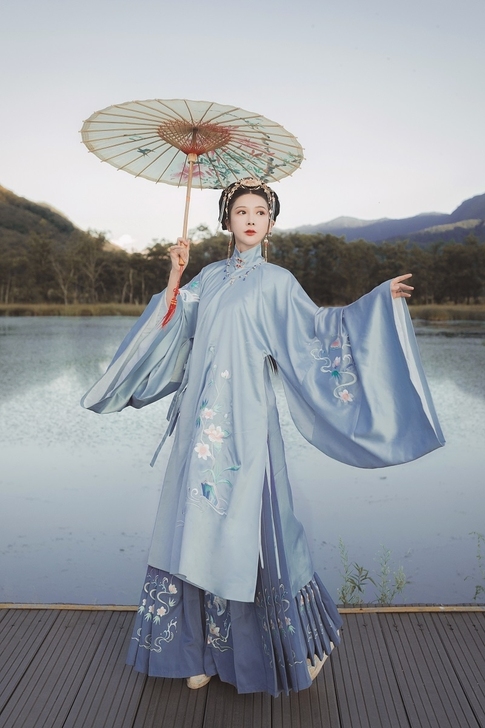 【出】花神记袄裙明制套装立领秋冬季长袄衫马...