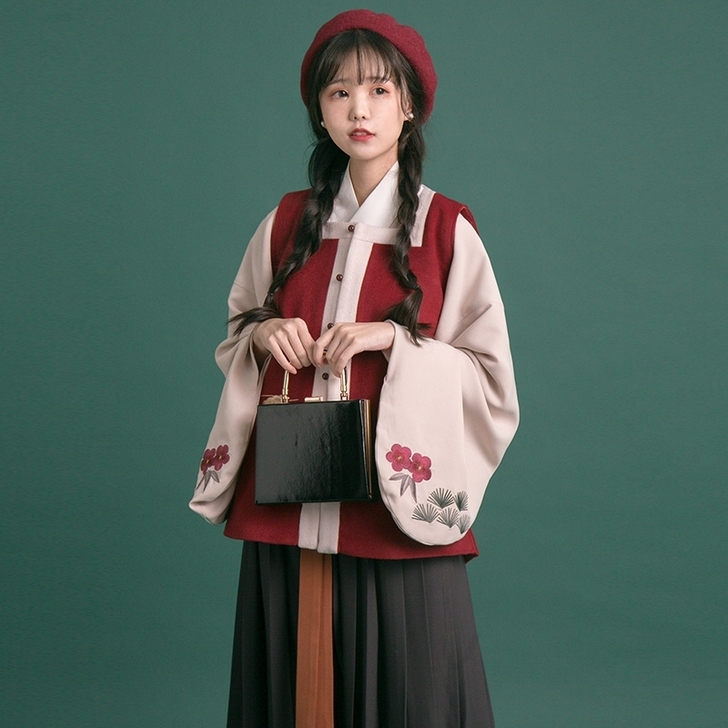 远山乔【卜算子】明制袄裙套装原创琵琶袖交领...