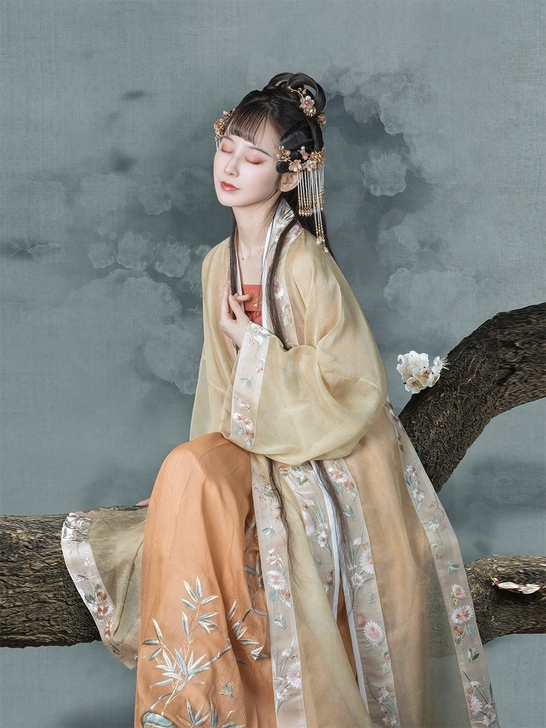 钟灵记 百草集:宋制汉服齐腰四破三裥裙宋抹...