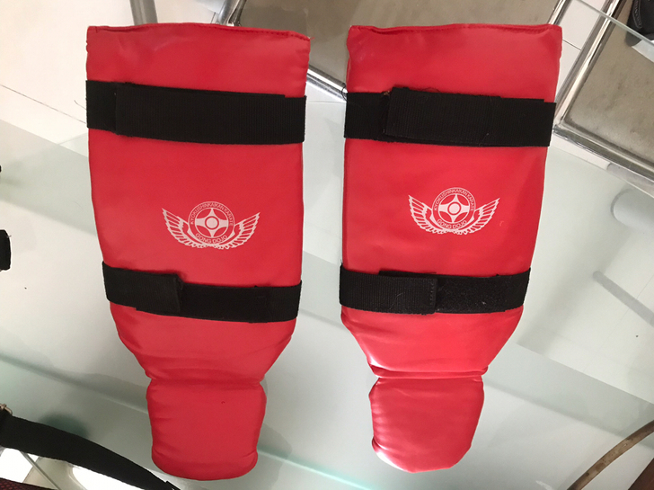 空手道护具一套,实物拍摄成色自己看,手套洗...