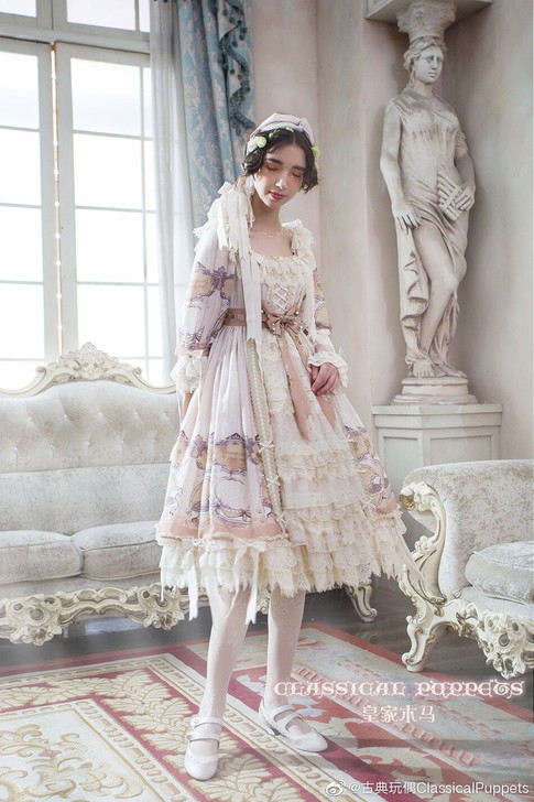 lo裙出租 古典玩偶皇家木马fs