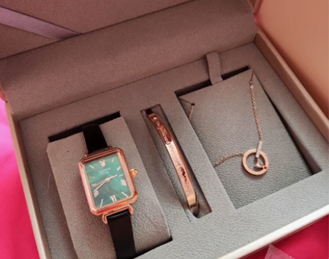 花花公子情人节手表礼盒 全新仅试戴手表 感...