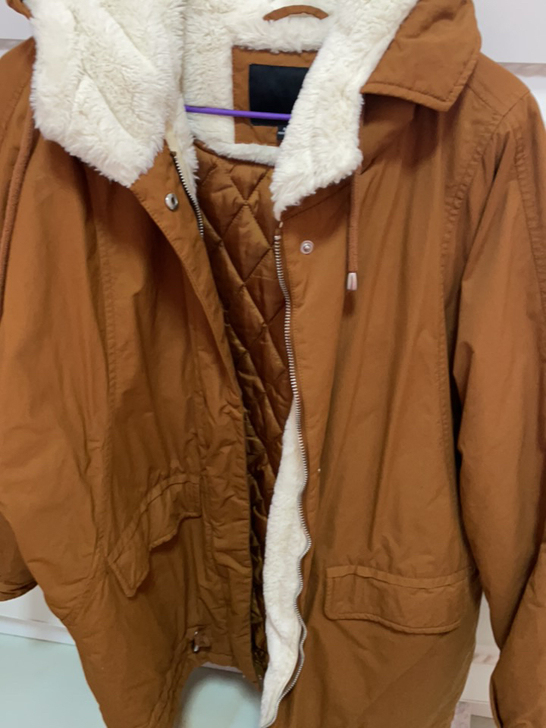 森马女装 帽子很暖