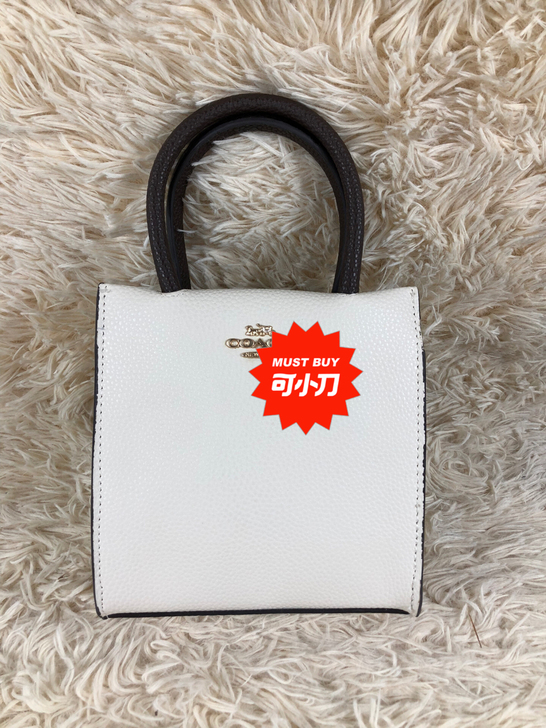 包包太多了,喜欢带走