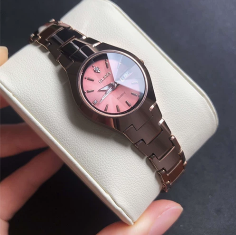 便宜甩卖！正品！瑞士认证名牌 钨钢女士手表...