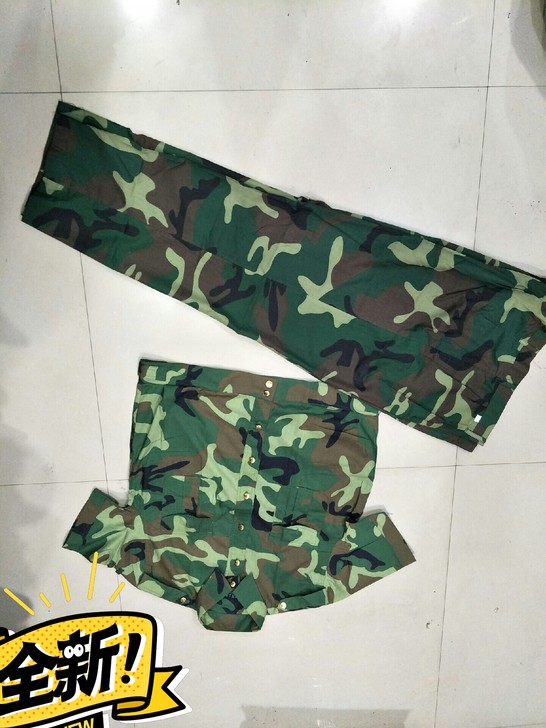 迷彩服套装全新甩货，棉的透气，舒服，质量好，