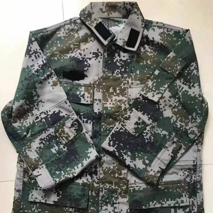处理一批工作服，有修补，有的带补丁。35一...