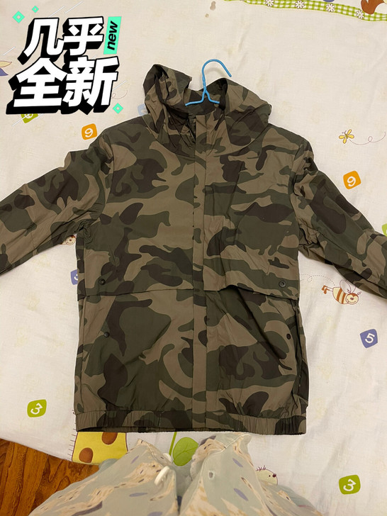 迷彩休闲外套，99新，l码~自用闲置处理！...