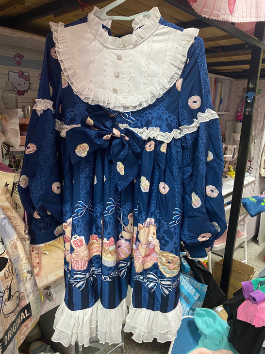 护士熊op绀色。洛丽塔软妹风，是二月份在实...