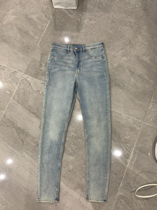 HM修身高腰牛仔裤 浅牛仔色 80