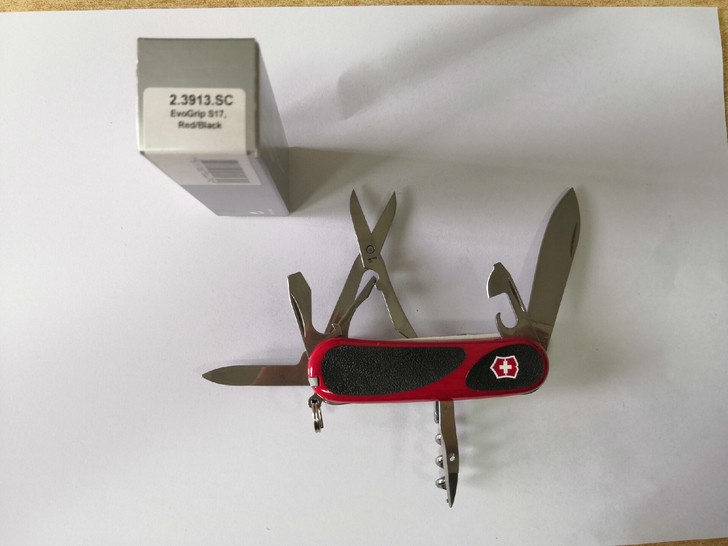 维氏军刀,2.3913.SC 新生代 S1...