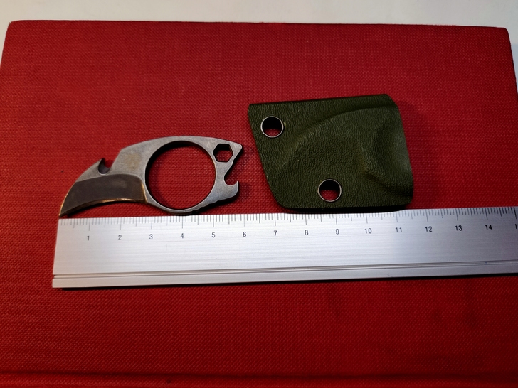 香港MG多功能迷你型爪刀，九成新