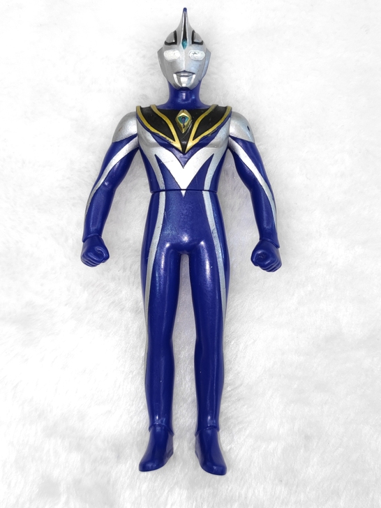 日版阿古茹奥特曼V1型17cm1999版软...