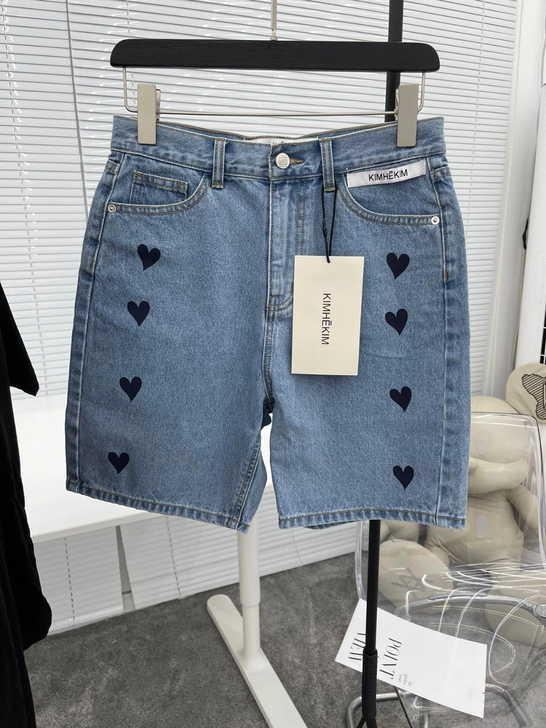 搬家清KM比心牛仔短裤休闲裤潮牌潮流
