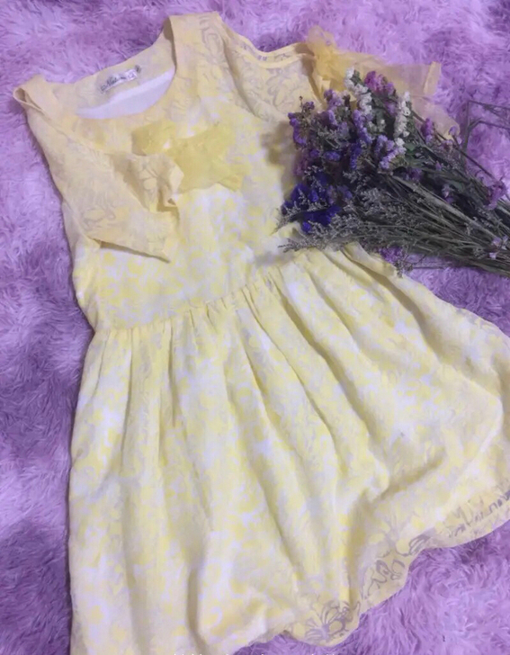 漏肩小清新连衣裙均码,9新,24.5包邮