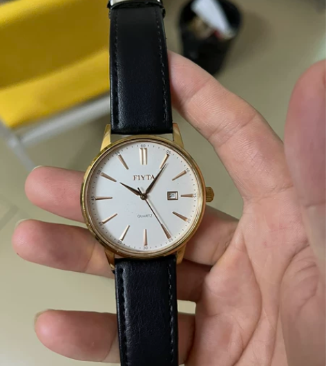 飞亚达手表，电子表，电池没电了，400多买...