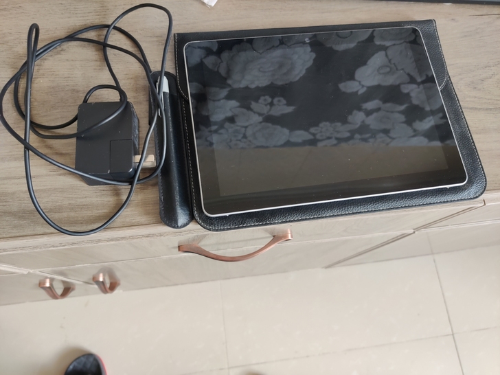 surface go 4+64+tf128
