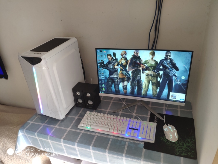 水冷i7八核高端家用游戏型吃鸡DIY组装电...