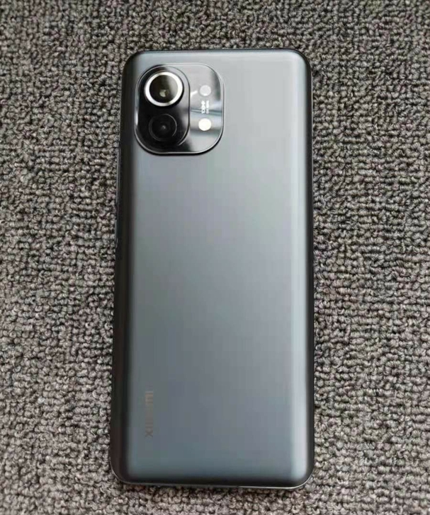 小米11.12+256  图片实拍有爆角，...