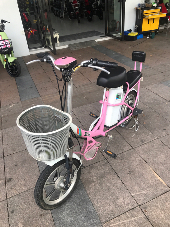 爱玛COCO 36V电池 充一次电跑35公...