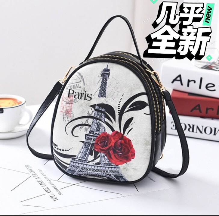 铁塔双肩包三层