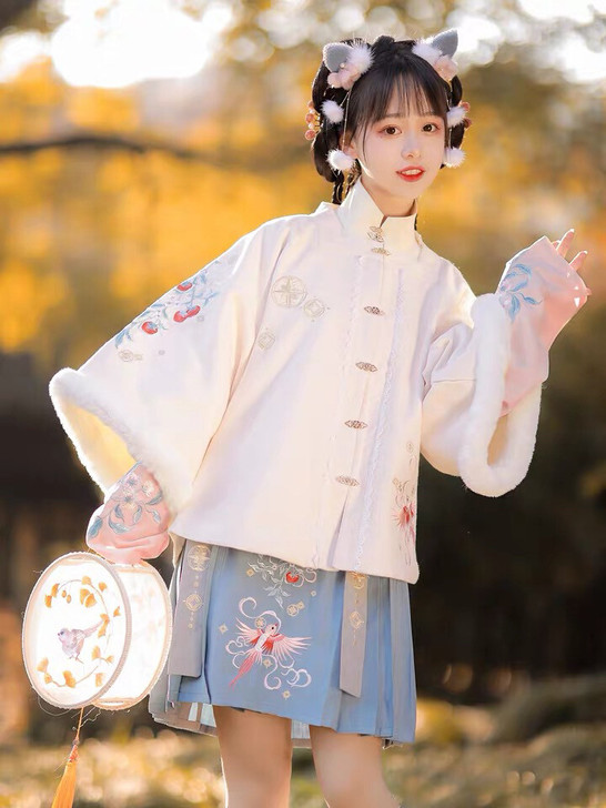 素羽华裳汉服柿柿连年明制方领半袖披袄汉元素...