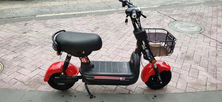 爱玛电动车电瓶车小哈雷电动车电瓶车