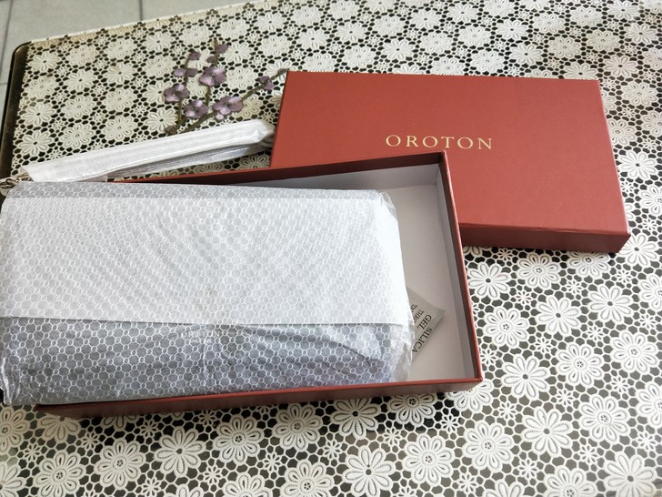 澳洲本土购买正品OROTON 纯皮荔枝纹钱...