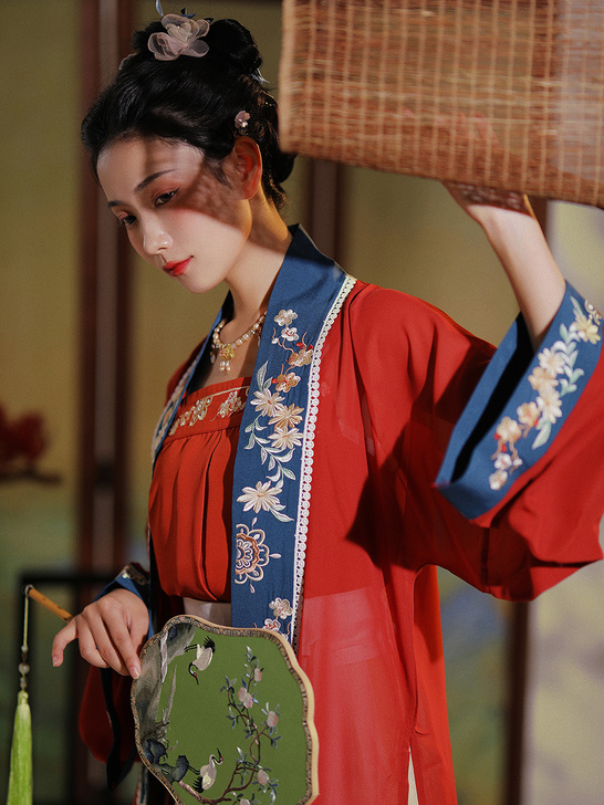 素羽华裳踏莎行 原创汉服女宋制褙子对襟长衫...