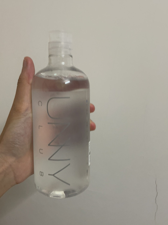 unny卸妆水500ml一大瓶 只过了一点点