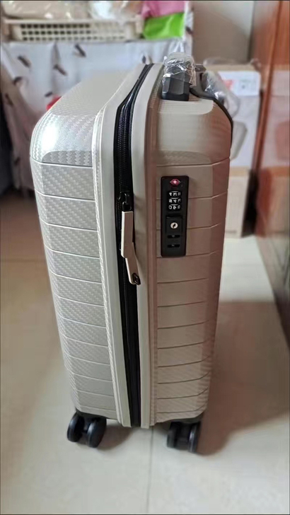 小米90分登机静音箱