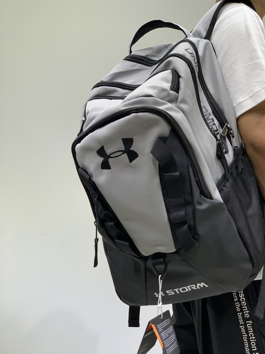 安德玛UA健身训练背包户外运动双肩包