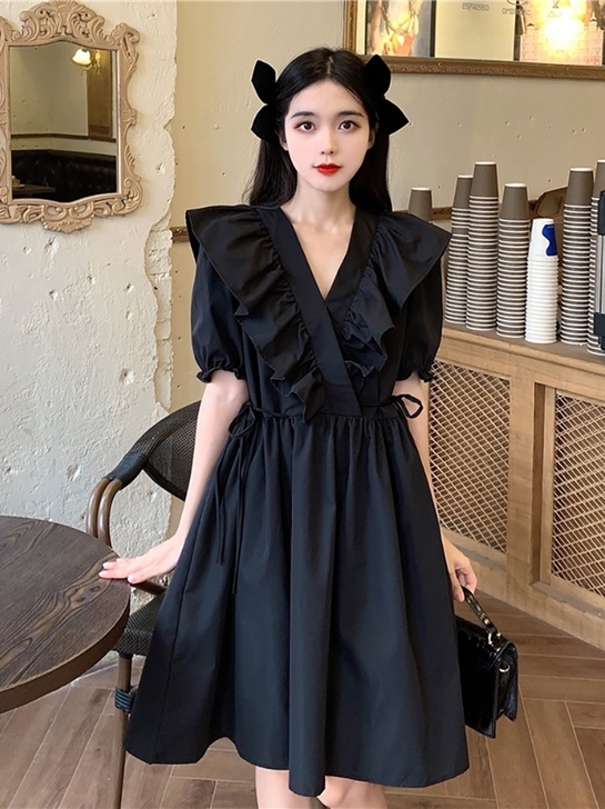 黑色大码连衣裙赫本风设计感小众可甜可盐裙子...