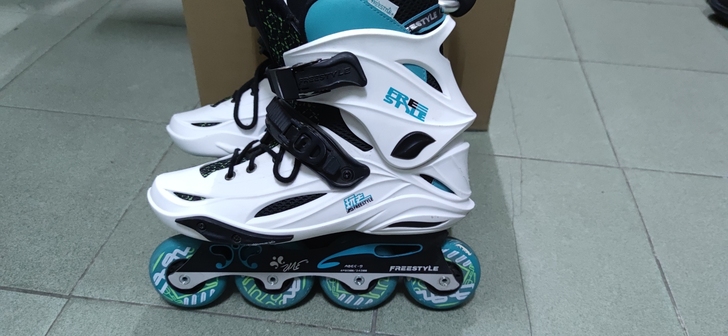 品牌型号 费斯陌上轮滑鞋 40码（40码左...