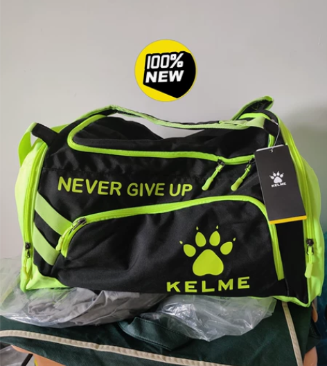 卡尔美 运动背包 双肩背 旅行背包 全新，...