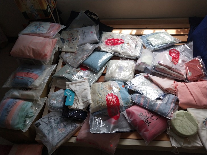 出福袋，出汉服，清衣柜正版汉服女装，不穿山...