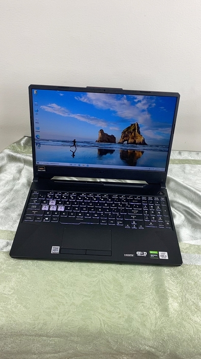 gtx1650ti华硕飞行堡垒8游戏笔记本...