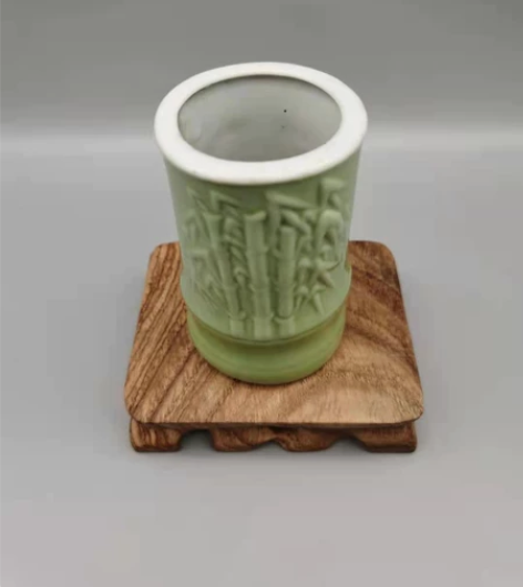 六十年代笔筒纯手工柴窑烧制。竹子影青笔筒釉...