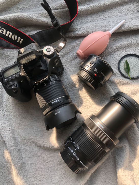 出佳能80d配18-135长焦镜头高端单反...