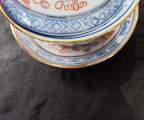 玲珑瓷玩玉款盖碗！ 感兴趣的话点“我想要”...