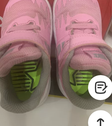 耐克小童鞋，内长12厘米，实拍图，九成新左...