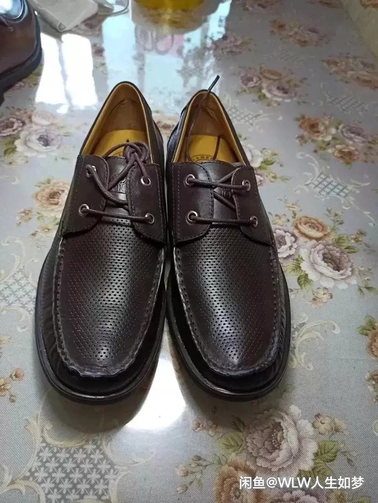 骆驼品牌男鞋，头层牛皮休闲款，实物拍摄，所...
