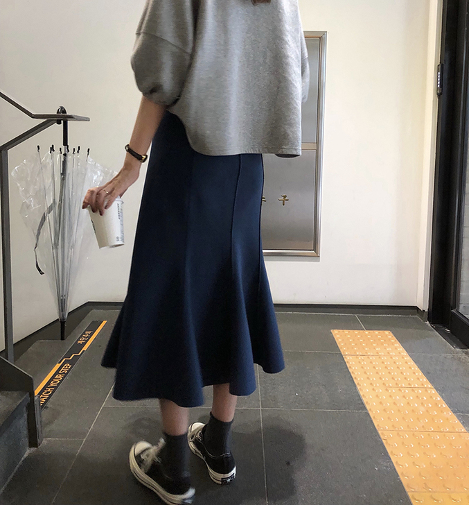 nini 秋冬复合加厚显瘦包臀裙弹力鱼尾裙...