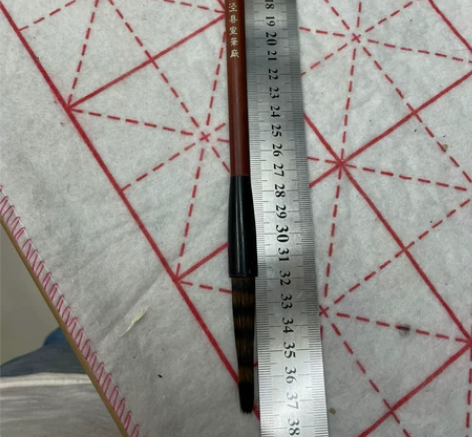 安徽宣笔 三兔牌。山猫抓笔。 感兴趣的话点...