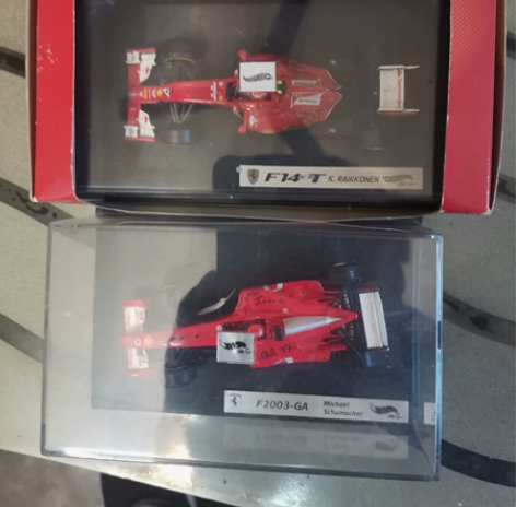 1/43比例方程式跑车纪念品F4一F2oo...
