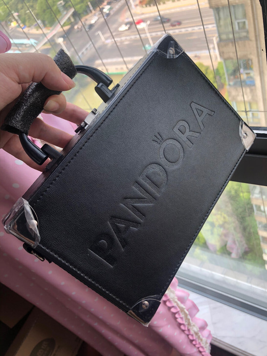 潘多拉Pandora 专柜黑色首饰箱皮箱全新