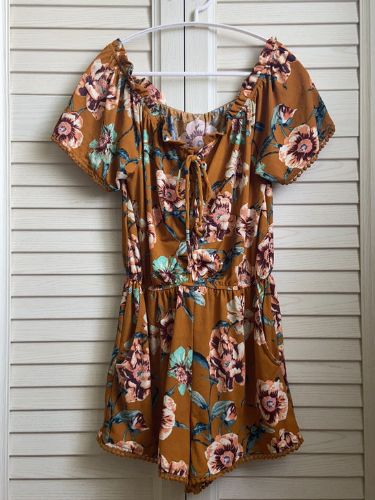 度假风碎花一字领连体裤，连体短裤，适合平时...