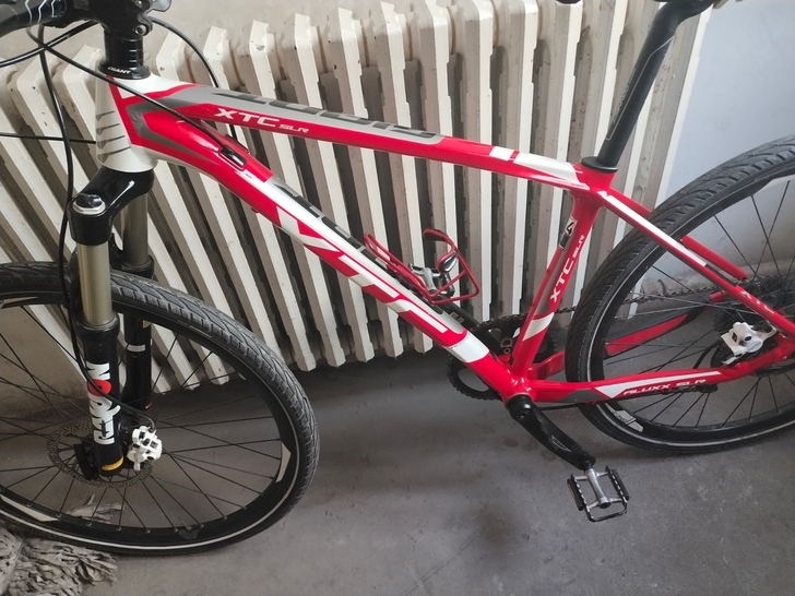 帮骑友出售捷安特四公主一台，275轮M码，...